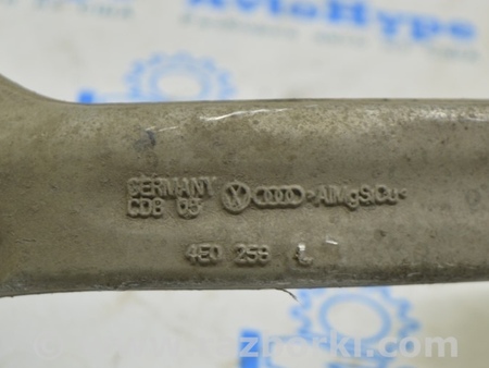 ФОТО КулакЦапфаСтупица для Audi (Ауди) A8 II D3 4E (02-09) Одеса