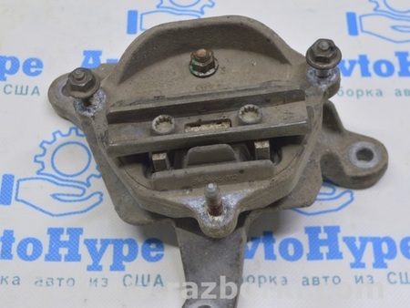 ФОТО Крепление двигателя и кпп для Audi (Ауди) Q5 I 8R (08-17) Одеса