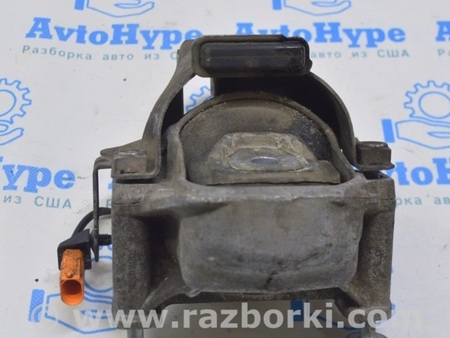 ФОТО Крепление двигателя и кпп для Audi (Ауди) Q5 I 8R (08-17) Одеса