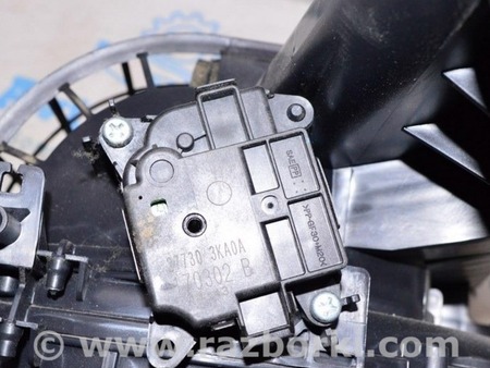 ФОТО Подогрев и кондиционирование для Nissan Pathfinder R52 (12-21) Одеса