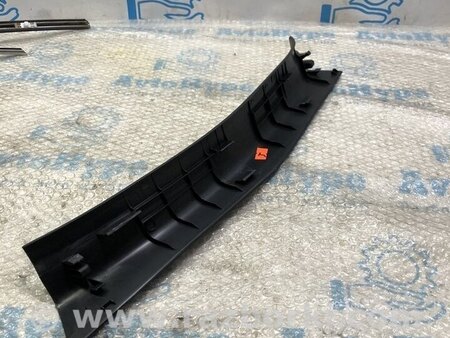 ФОТО Отделка стоек и проемов для Nissan Sentra B17 (12-19) Одеса