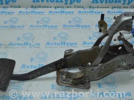 ФОТО Педали для Toyota Avalon XX30 (12.2004-10.2012) Одеса
