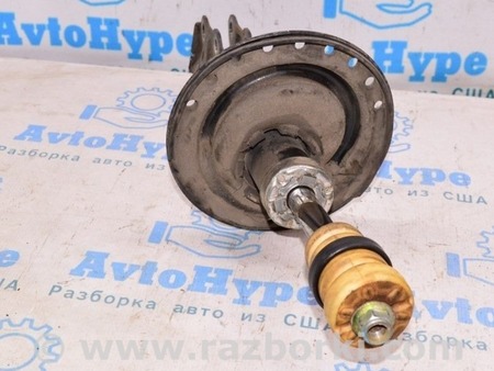 ФОТО Стойка амортизатора для Toyota Camry 50 XV55 (14-18)  Одеса