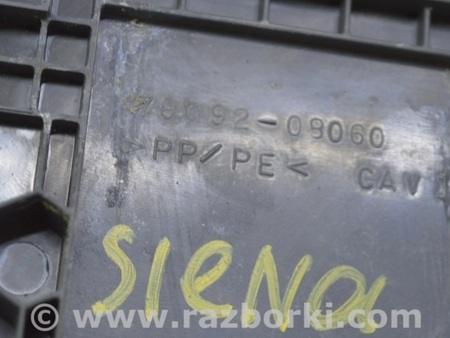 ФОТО Сидение для Toyota Sienna (11-16) Одеса
