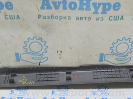 ФОТО Отделка стоек и проемов для Toyota Sienna (11-16) Одеса