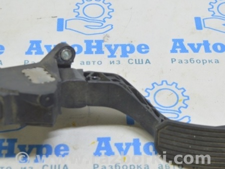 ФОТО Педали для Toyota Sienna (11-16) Одеса