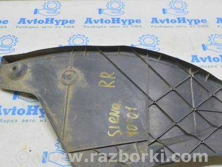 ФОТО Бампер задний для Toyota Sienna (11-16) Одеса