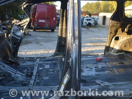 ФОТО Кузов-жесть для Toyota Sienna (11-16) Одеса