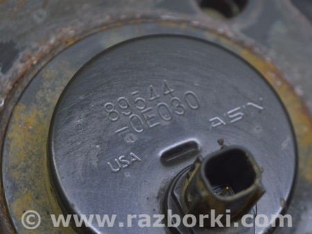 ФОТО КулакЦапфаСтупица для Toyota Sienna (11-16) Одеса