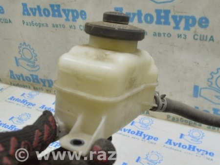 ФОТО Главный тормозной цилиндр для Toyota Sienna (11-16) Одеса