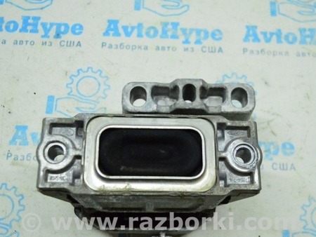 ФОТО Крепление двигателя и кпп для Volkswagen Jetta 6 NF (06.2010 - 04.2019) Одеса