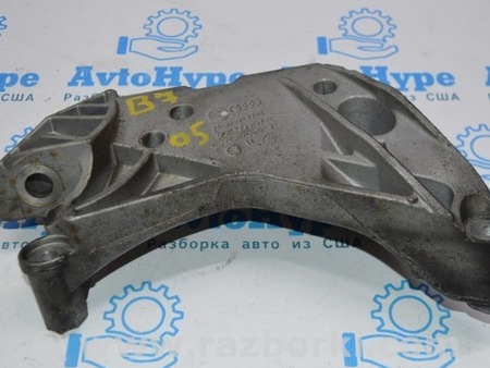 ФОТО Крепление двигателя и кпп для Volkswagen Passat B7 (09.2010-06.2015) Одеса