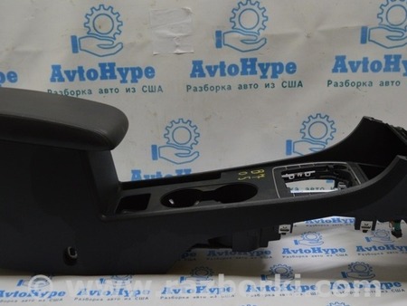 ФОТО Центральная консоль бокс для Volkswagen Passat B7 (09.2010-06.2015) Одеса