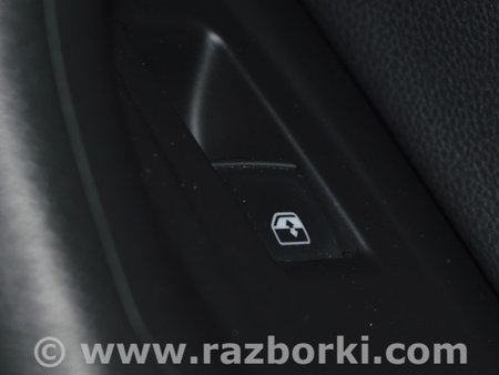 ФОТО Дверь задняя правая для Volkswagen Touareg (18-...) Одеса