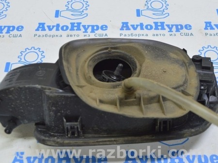 ФОТО Лючок бензобака для Volkswagen Touareg (18-...) Одеса