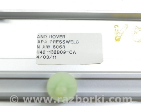 ФОТО Отделка стоек и проемов для Land Rover Range Rover Vogue (2002-...) Одеса