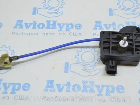 ФОТО Лючок бензобака для Lexus IS250/350 II XE20 (05-13) Одеса