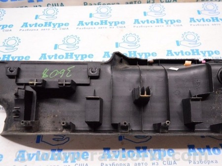 ФОТО Отделка стоек и проемов для Toyota Sequoia (08-17) Одеса