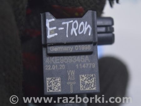 ФОТО Сенсор airbag для Audi (Ауди) Q8 E-TRON (22-25) Одеса