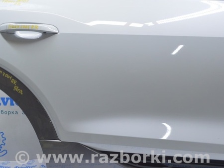 ФОТО Крылья для Audi (Ауди) Q8 E-TRON (22-25) Одеса