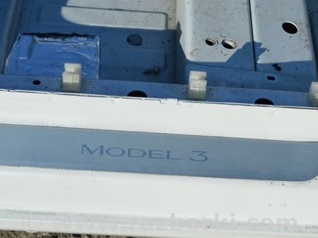 ФОТО Отделка стоек и проемов для Tesla Model 3 (17-23) Одеса