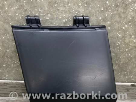 ФОТО Заглушка буксирувального гака для Mitsubishi Outlander IV GN (2021-) Київ