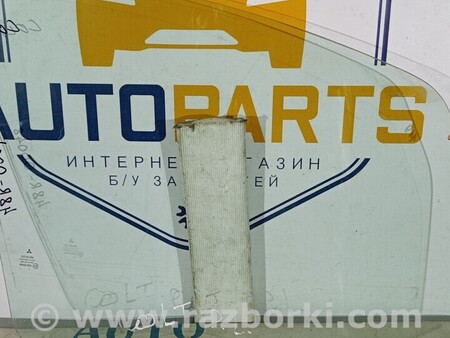 ФОТО Стекло двери для Mitsubishi Colt (різне не сортоване) Чернигов