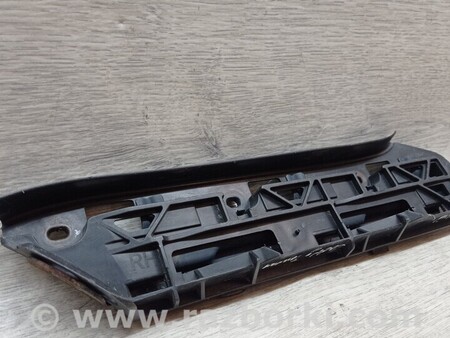ФОТО Кронштейн генератора (вискомуфты) для Volkswagen Caddy III Typ 2K +рест (04-15) Чернигов