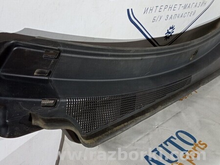ФОТО Пластик под лобовое стекло для Dodge Durango WD (2011-) Чернигов