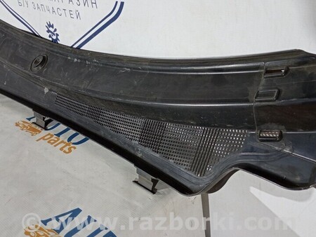 ФОТО Пластик под лобовое стекло для Dodge Durango WD (2011-) Чернигов