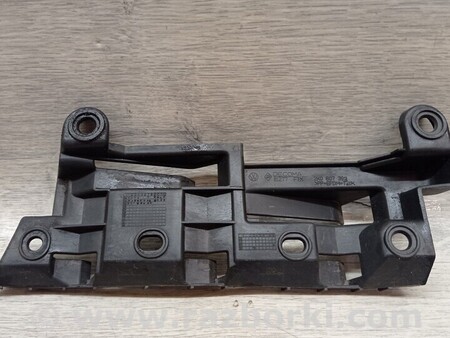ФОТО Кронштейн генератора (вискомуфты) для Volkswagen Caddy III Typ 2K +рест (04-15) Чернигов