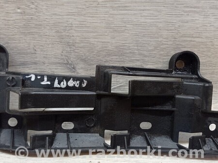 ФОТО Кронштейн генератора (вискомуфты) для Volkswagen Caddy III Typ 2K +рест (04-15) Чернигов