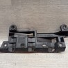 Кронштейн генератора (вискомуфты) Volkswagen Caddy III Typ 2K +рест (04-15)