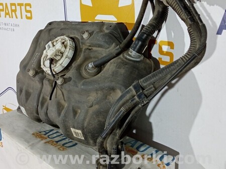 ФОТО Паливний бак для Toyota RAV-4 III CA30W/XA30 (05-16) Чернигов