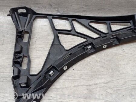ФОТО Кронштейн генератора (вискомуфты) для Porsche Cayenne II 958 E2/92A (10-14) Чернигов