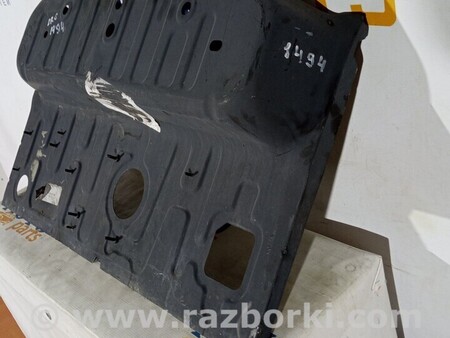 ФОТО Днище для Mercedes-Benz CLK-CLASS 209 (02-10) Чернігів