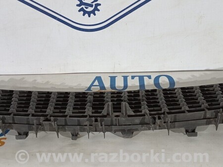 ФОТО Решітка радіатора для Opel Vectra C (02-08) Чернигов