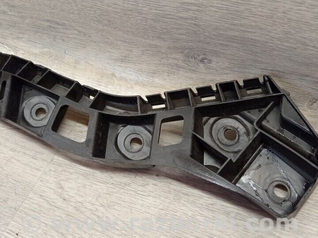 ФОТО Кронштейн генератора (вискомуфты) для Volkswagen Touran I 1T1, 1T2, 1T3 (03-15) Чернигов