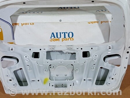 ФОТО Крышка багажника для Seat Arona KJ7 (2017-) Чернигов