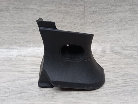 ФОТО Обшивка багажника для Ford Focus 2 (08.2004 - 07.2010) Чернигов