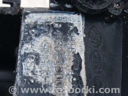 ФОТО Попільничка для KIA Carnival 2 (06-14) Чернигов