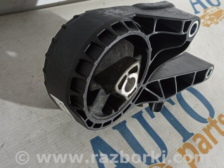 ФОТО Подушка двигателя для Chevrolet Cruze J300 (08-16) Чернигов