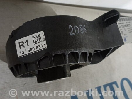 ФОТО Подушка двигателя для Chevrolet Cruze J300 (08-16) Чернигов