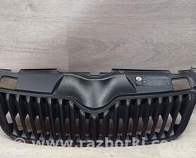 Решітка радіатора Skoda Fabia