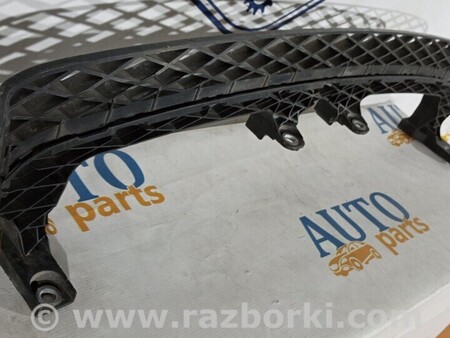 ФОТО Кронштейн генератора (вискомуфты) для Volkswagen Passat B7 (09.2010-06.2015) Чернигов