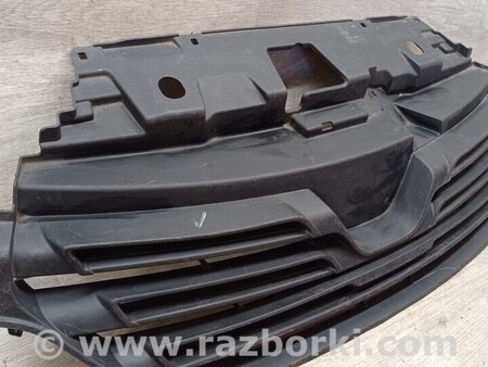 ФОТО Решітка радіатора для Renault Trafic 3 (2014-...) Чернигов