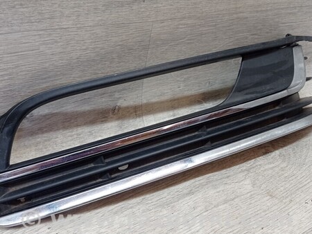 ФОТО Решітка радіатора для Volkswagen Passat B7 (09.2010-06.2015) Чернигов