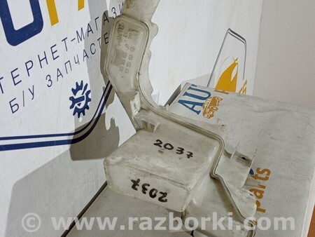 ФОТО Бачок омывателя для Volkswagen Passat B6 (03.2005-12.2010) Чернигов