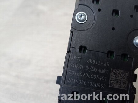 ФОТО Накладка торпедо под магнитолу для Ford Focus 2 (08.2004 - 07.2010) Чернигов