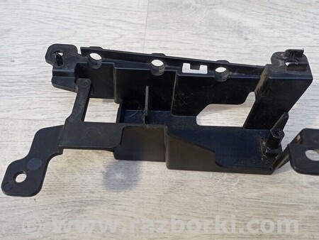 ФОТО Кронштейн генератора (вискомуфты) для Ford Mustang Mk5 (05-14) Чернигов
